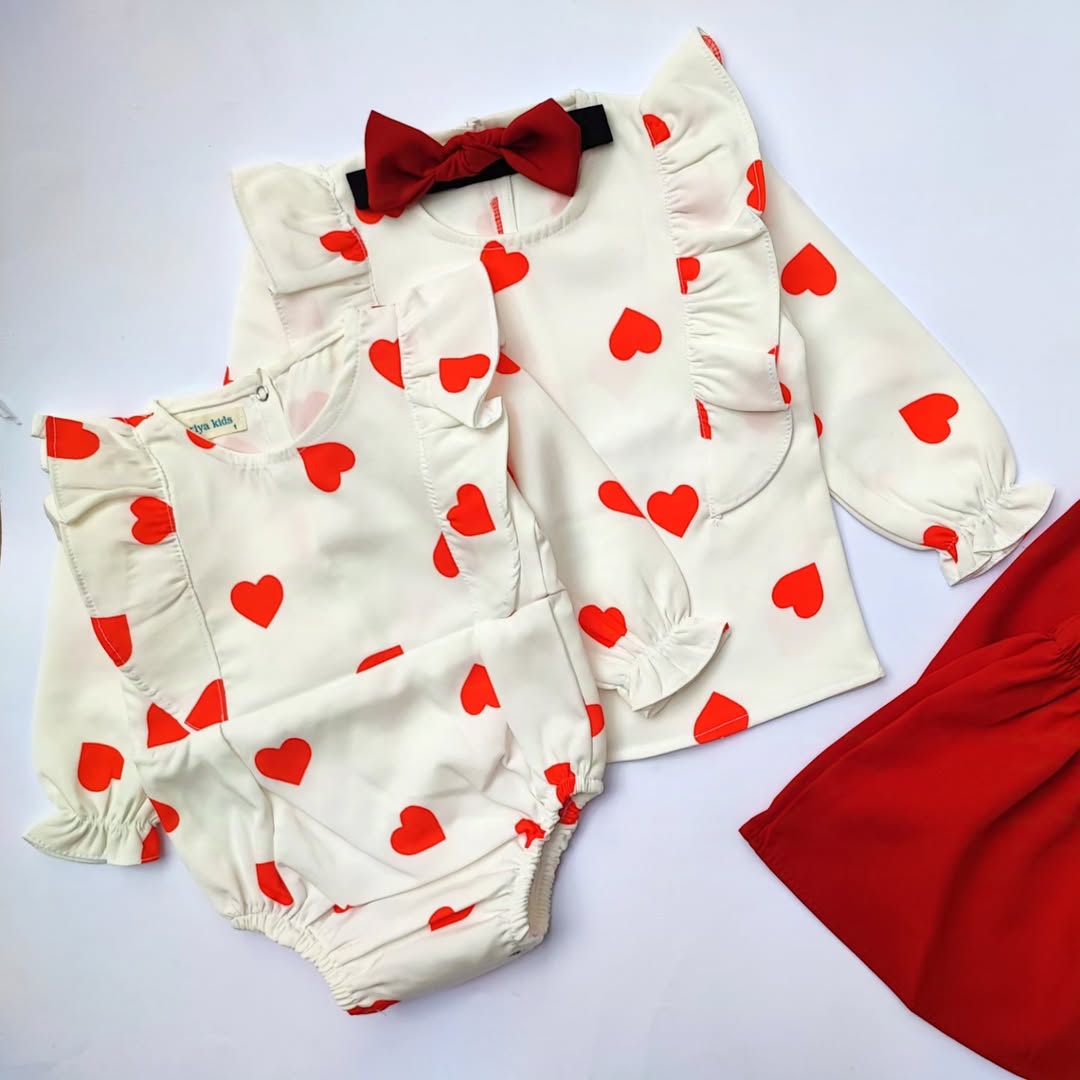 ارسال فوری شومیز دامن دخترانه