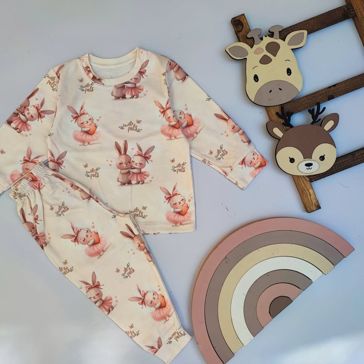 لباس راحتی کودکانه نخی سبک و خنک مناسب فصول مختلف