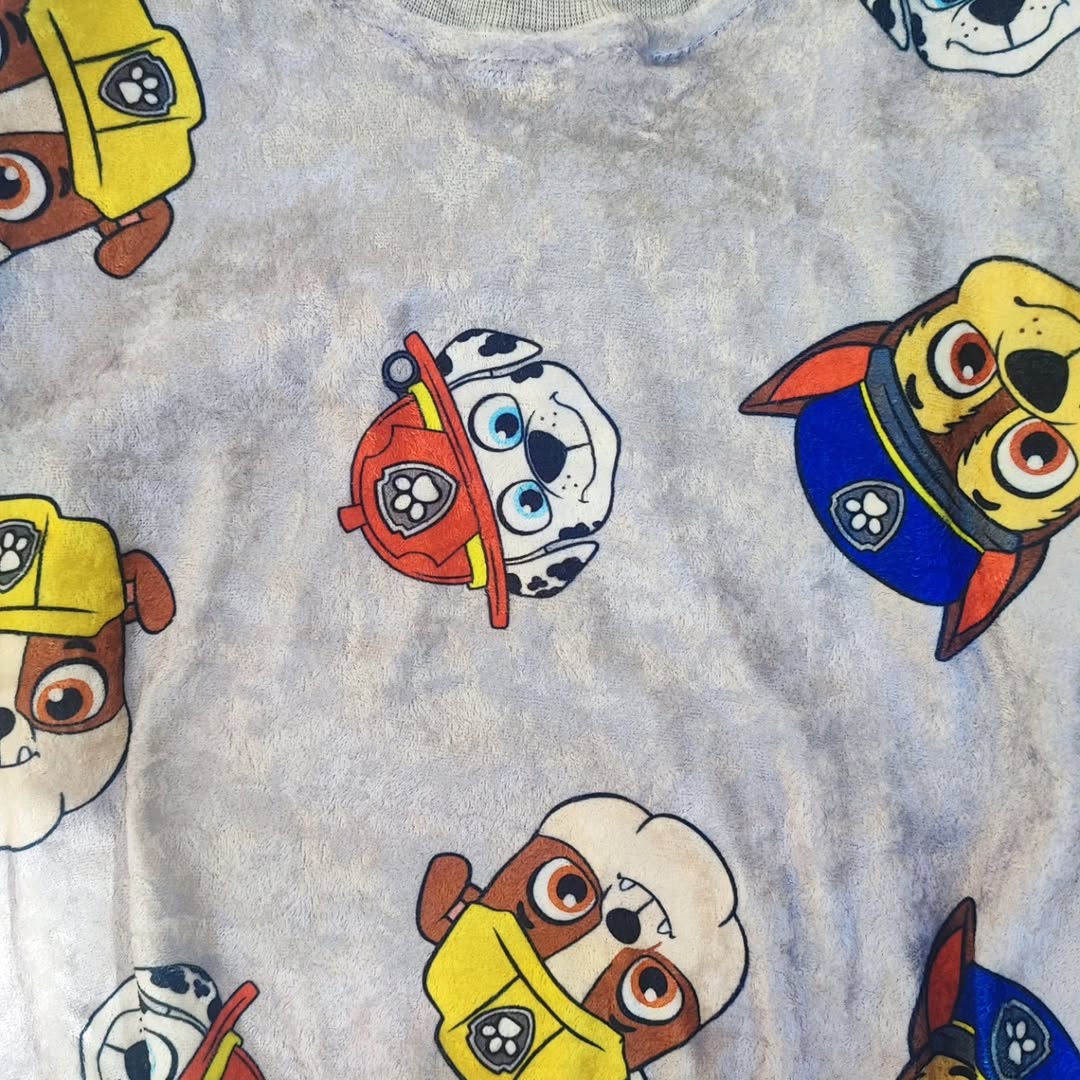 لباس بچگانه طرح سگ‌های نگهبان