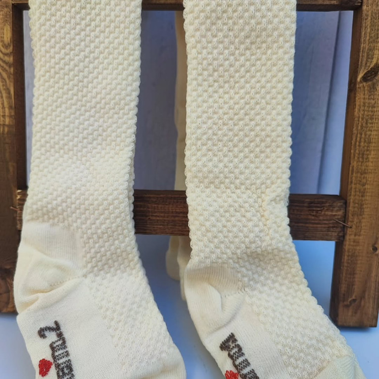 جوراب شلواری رنگ نباتی