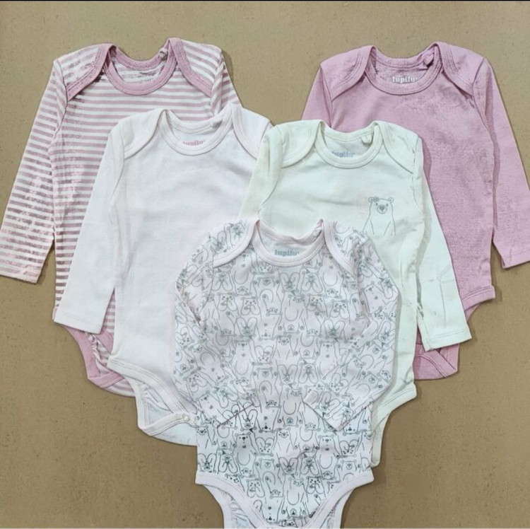 بادی زیر دکمه نوزادی دخترانه لوپیلو