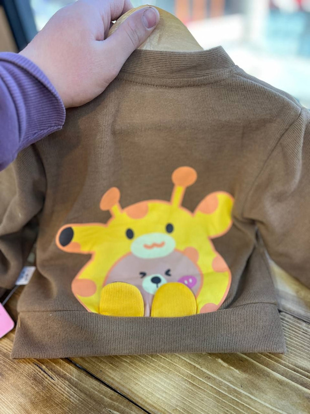 ژاکت بافت فانتزی بچگانه طرح زرافه